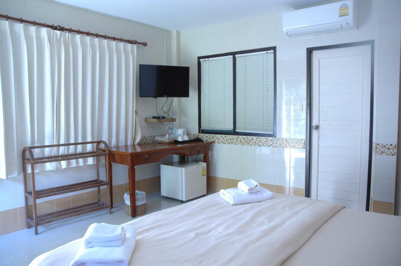 Thararin Villa Ban Doem Bang Dış mekan fotoğraf