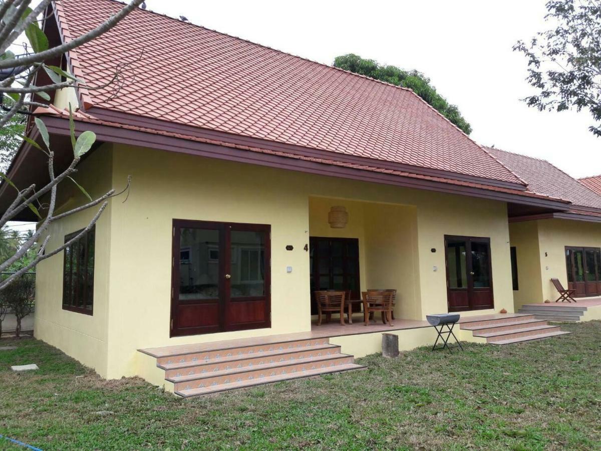 Thararin Villa Ban Doem Bang Dış mekan fotoğraf